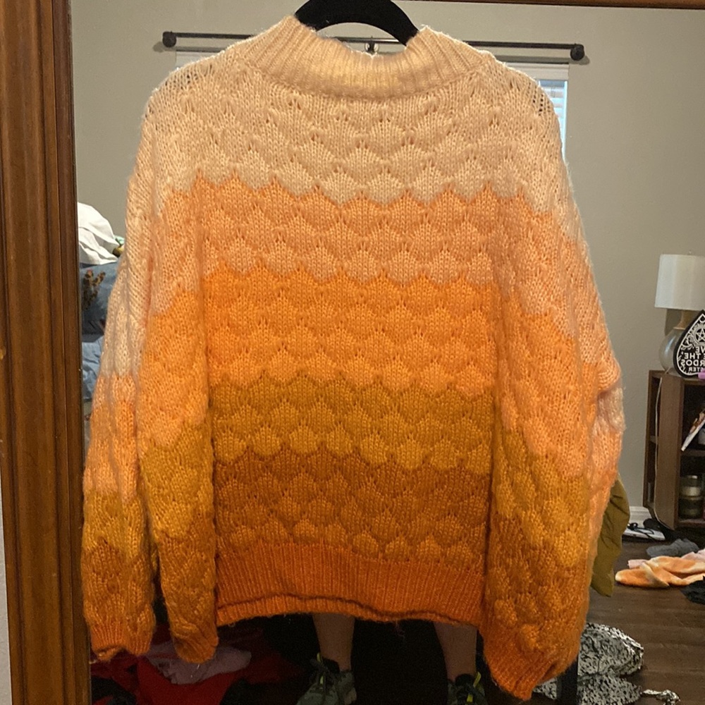 Ombre sweater - Picture 2 of 3
